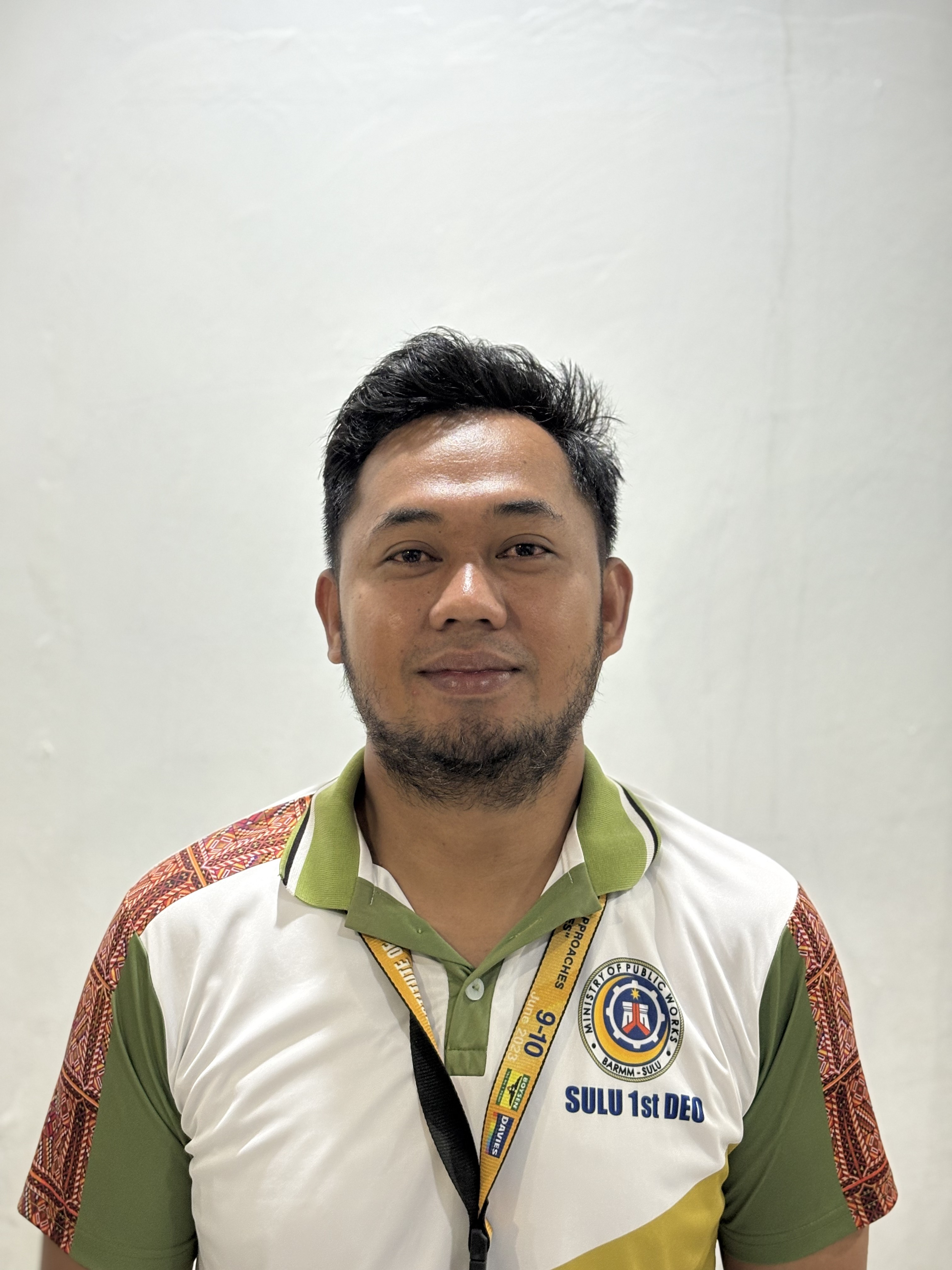 Nadzrimar K. Khasmer